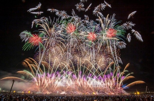 2億pv超の花火特集からウォーカープラス編集長が選出 夢 の花火大会 マイベストイレブン ニコニコニュース