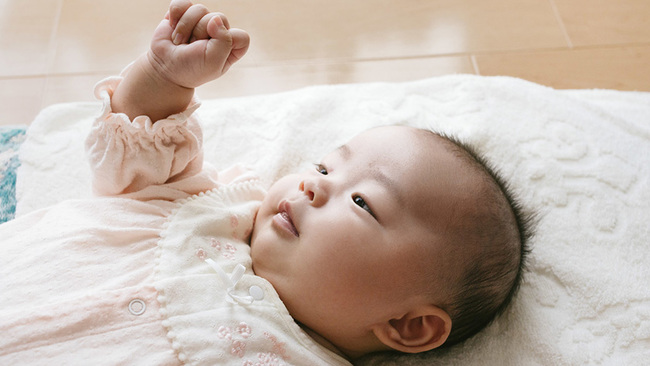 赤ちゃんを見ると思わずやりたくなる いないいないばあっ の秘密 ニコニコニュース