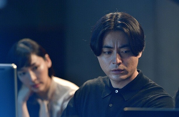 山田孝之の オタクキャラ 菅田将暉の 大ジャンプ も話題 Dele にハマる視聴者続出 ニコニコニュース 山田孝之の オタクキャラ 菅田将暉の 大ジャンプ も話題 Dele にハマる視聴者続出 ニコニコニュース