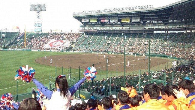 甲子園名物 バックネット裏の ラガーさん がテレビ画面から消えた理由とは ニコニコニュース