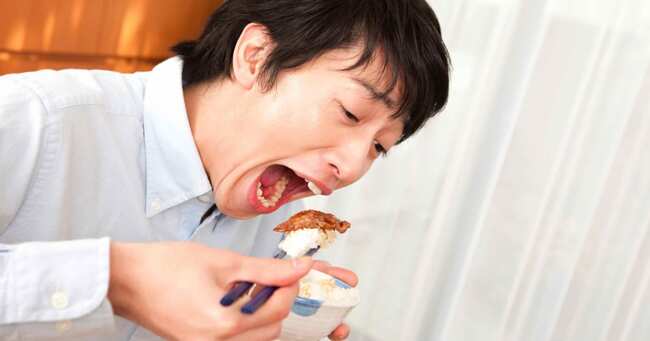 ご飯におかずをワンバウンドする人は気持ち悪い 下品 白米が汚れる と悲鳴 ニコニコニュース ご飯におかずをワンバウンドする人は気持ち悪い 下品 白米が汚れる と悲鳴 ニコニコニュース
