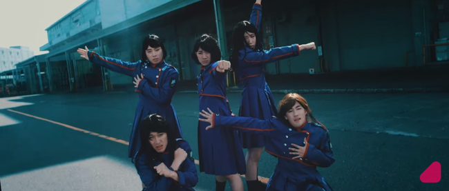 アバンティーズが女装で欅坂46 不協和音 を踊る カンタもゲスト出演 歌っているのは誰 ニコニコニュース アバンティーズが女装で欅坂46 不協和音 を踊る カンタもゲスト出演 歌っているのは誰 ニコニコニュース