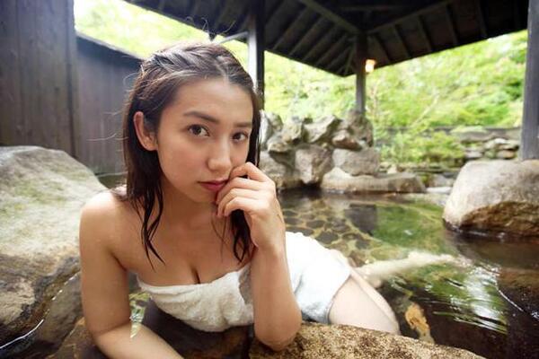 話題独占 大人気グラビア企画 九州の太陽 佐藤あいりと巡る混浴温泉 大分 筋湯温泉編 ニコニコニュース 話題独占 大人気グラビア企画 九州の太陽 佐藤あいりと巡る混浴温泉 大分 筋湯温泉編 ニコニコニュース