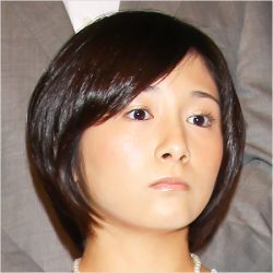 News Zero 市來玲奈アナの テカテカ顔 はまさかイジメ ニコニコニュース