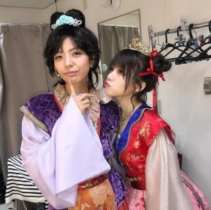 田中れいな 宮地真緒 ふしぎ遊戯 の楽屋ショットに反響 あのシーンを思い出す ニコニコニュース 田中れいな 宮地真緒 ふしぎ遊戯 の楽屋ショットに反響 あのシーンを思い出す ニコニコニュース