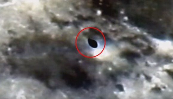 これが噂の ブラックナイト衛星 なのか 月を横切る謎の黒い物体が撮影される ニコニコニュース