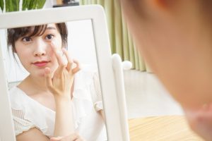 本当に効く オロナインh軟膏でニキビ改善 効果的に治す方法とは ニコニコニュース