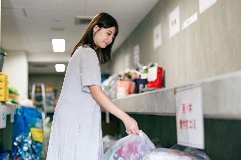 夫のオタク活動許さない 妻が美少女フィギュアや同人誌を廃棄して修羅場に ニコニコニュース 夫のオタク活動許さない 妻が美少女フィギュアや同人誌を廃棄して修羅場に ニコニコニュース