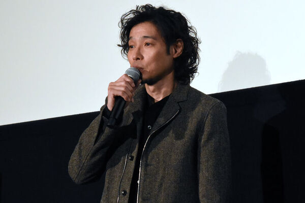 斉藤和義 有村架純との初対面に いやあ もう たまらないですね ニコニコニュース