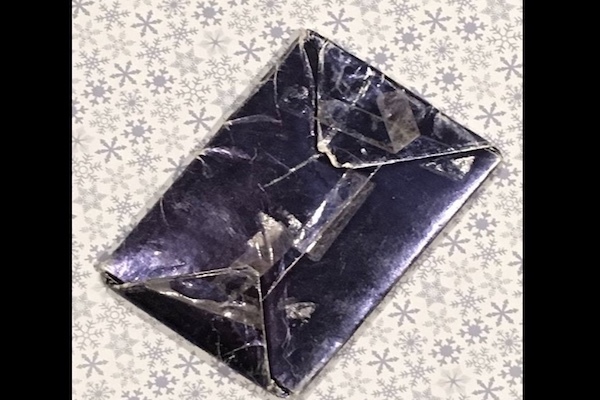 元カノから贈られたクリスマスプレゼントの開封を47年間待った男 ニコニコニュース