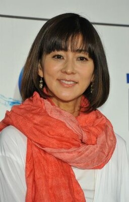 つかず離れず 不倫疑惑も尽きず カズ りさ子25年の奇妙な夫婦生活 芸能界 ドロ沼 不倫ファイル ニコニコニュース つかず離れず 不倫疑惑も尽きず カズ りさ子25年の奇妙な夫婦生活 芸能界 ドロ沼 不倫ファイル ニコニコニュース