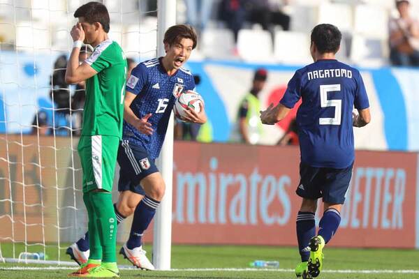 大迫 アジア杯初戦トップ10 に選出 なぜ欧州トップリーグでプレーできているか証明 ニコニコニュース 大迫 アジア杯初戦トップ10 に選出 なぜ欧州トップリーグでプレーできているか証明 ニコニコニュース