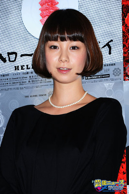 田中美保 サッカー稲本潤一選手と結婚を発表 優しく器の大きい素敵な人 ニコニコニュース 田中美保 サッカー稲本潤一選手と結婚を発表 優しく器の大きい素敵な人 ニコニコニュース