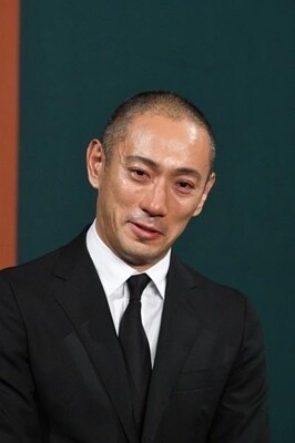 市川海老蔵 不仲説には即反論も 母親の浪費癖 への反論がない 勘九郎の反応も ニコニコニュース 市川海老蔵 不仲説には即反論も 母親の浪費癖 への反論がない 勘九郎の反応も ニコニコニュース