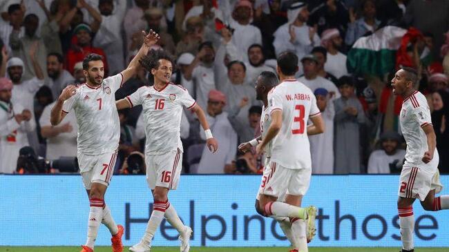 ザッケローニのuae 準決勝進出 豪州はデゲネクの致命的ミスで自滅 ニコニコニュース ザッケローニのuae 準決勝進出 豪州はデゲネクの致命的ミスで自滅 ニコニコニュース