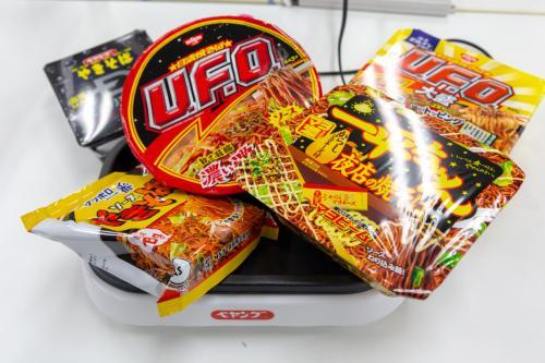 激ウマなペヤングが作れる 焼きペヤングメーカー でペヤング以外の焼きそばを作ってみたらやっぱり激ウマだった件 インスタ ニコニコニュース 激ウマなペヤングが作れる 焼きペヤングメーカー でペヤング以外の焼きそばを作ってみたらやっぱり激ウマだった件 インスタ ニコニコニュース