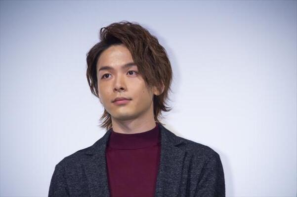 中村倫也 トレンド入り 頭なでなで お姫様抱っこ に女子悶絶 色気ダダもれ ニコニコニュース