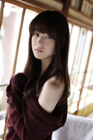 ４年ぶりにグラビアに降臨した女優・松本若菜が美しすぎる | ニコニコニュース