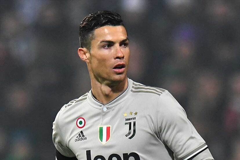 C ロナウドが披露した ディバラ型ロナウドポーズ 英紙が指摘した重要性とは ニコニコニュース C ロナウドが披露した ディバラ型ロナウドポーズ 英紙が指摘した重要性とは ニコニコニュース