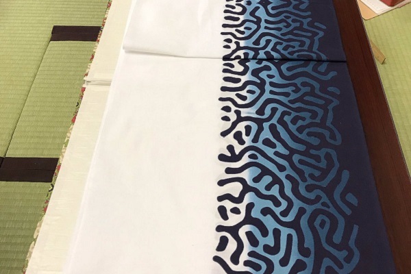 文様と色合いで サバ を表現した鯖柄の生地が美しい ニコニコニュース