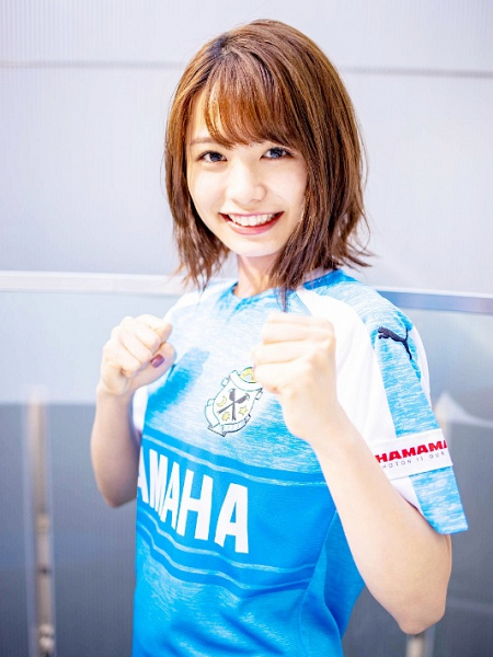 足立佳奈 5枚目のシングルを4 24にリリース 収録曲のジュビロ磐田シーズンソングの試聴もスタート ニコニコニュース