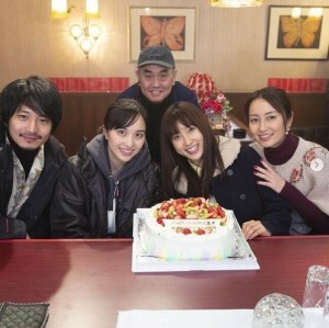 土屋太鳳 百田夏菜子と 平成 昭和 をつなぐ絆を熱演 オムライスに心がざわつく ニコニコニュース 土屋太鳳 百田夏菜子と 平成 昭和 をつなぐ絆を熱演 オムライスに心がざわつく ニコニコニュース