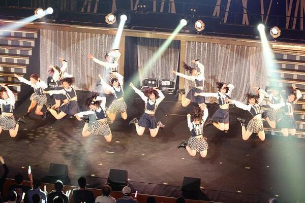 山内鈴蘭が地元凱旋で白塗りに Ske48の関東ツアーが炎のセトリでスタート ニコニコニュース