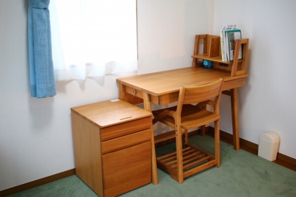 子供部屋おじさん が増加中 岡崎体育も自称し大反響のネット新語 その実態は ニコニコニュース