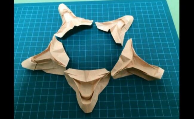 この発想はなかった 折り紙で作った 遊 戯 王 城之内の アゴ が破壊力抜群のクオリティで完成 ニコニコニュース この発想はなかった 折り紙で作った 遊 戯 王 城之内の アゴ が破壊力抜群のクオリティで完成 ニコニコニュース