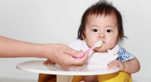 離乳食始まってから口の周りに細かい傷が 何が原因 対処法は ニコニコニュース 離乳食始まってから口の周りに細かい傷が 何が原因 対処法は ニコニコニュース