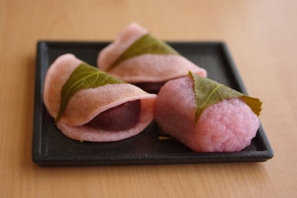 桜餅の葉っぱ どうする 全国和菓子協会の見解は 食べないで ニコニコニュース 桜餅の葉っぱ どうする 全国和菓子協会の見解は 食べないで ニコニコニュース