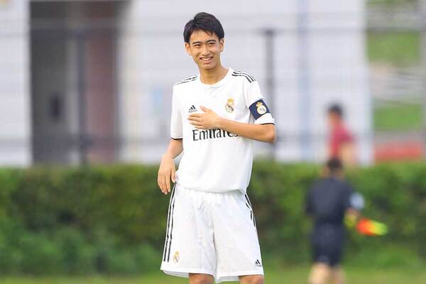 忘れられない経験 レアル同僚が感激 15歳中井卓大と 浅草仲見世通り2ショット ニコニコニュース