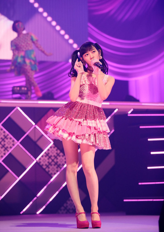 NMB48 渡辺美優紀　クリスマスライブ　ペンライト　ぬいぐるみ　ピンバッジ NMB48 渡辺美優紀 クリスマスライブ ペンライト ぬいぐるみ