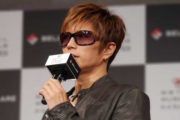 Gacktが番組で本名を公開 スタジオからも 知らなかった と驚きの声 ニコニコニュース Gacktが番組で本名を公開 スタジオからも 知らなかった と驚きの声 ニコニコニュース
