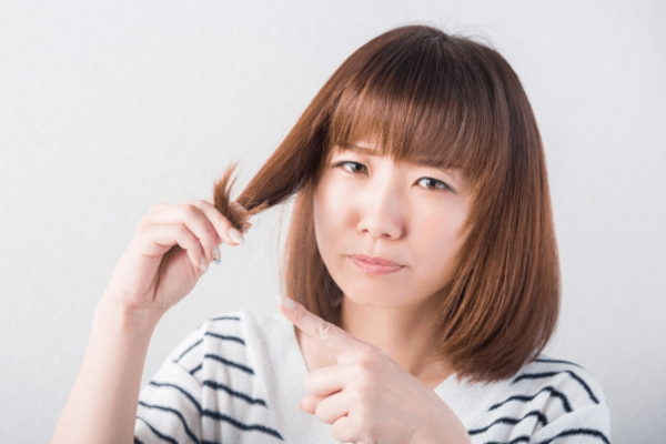 顔周りの髪の毛が傷みやすい理由とは ニコニコニュース 顔周りの髪の毛が傷みやすい理由とは ニコニコニュース