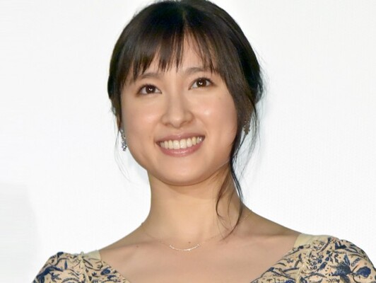 土屋太鳳 まるで別人 だれ と思うような 一瞬の写真に反響 ニコニコニュース 土屋太鳳 まるで別人 だれ と思うような 一瞬の写真に反響 ニコニコニュース