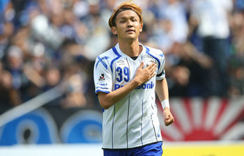 夏の移籍ウィンドーがオープン 宇佐美貴史や太田宏介 中村俊輔が今節から出場可能に ニコニコニュース 夏の移籍ウィンドーがオープン 宇佐美貴史や太田宏介 中村俊輔が今節から出場可能に ニコニコニュース