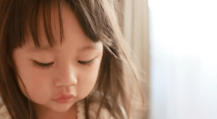子供が風邪をひくと なぜたくさん目やにが出るの ニコニコニュース 子供が風邪をひくと なぜたくさん目やにが出るの ニコニコニュース