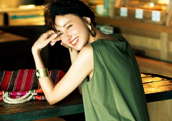 アースミュージック エコロジーのワンピは超優秀 着回し力抜群おすすめコーデ4選 ニコニコニュース