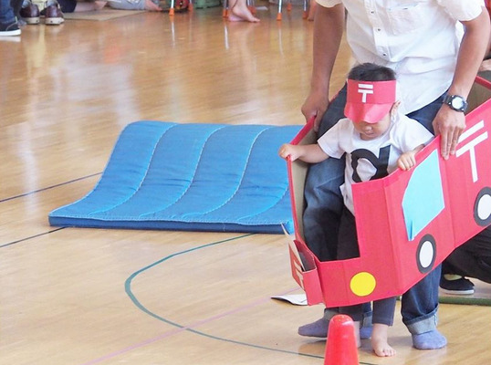 運動会の親子競技中はカメラを止めるな シャッターチャンスはココ ニコニコニュース 運動会の親子競技中はカメラを止めるな シャッターチャンスはココ ニコニコニュース
