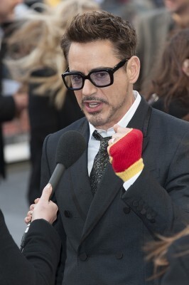 アイアンマン3 ロバート ダウニー Jr 驚きに次ぐ驚きを期待できると心から言えるよ ニコニコニュース