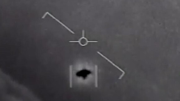 あのufo映像は本物 軍機密解除で公開された未確認飛行物体は 本物 であると米海軍が認める 追記あり ニコニコニュース