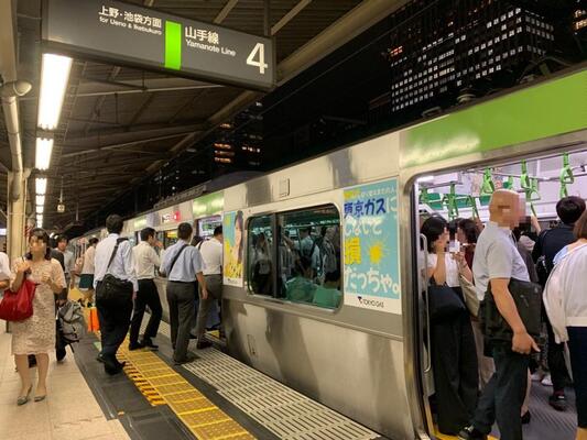 道民 電車混んでる 都民 ガラガラじゃん 都会と地方では 満員電車 の定義が違うっぽい ニコニコニュース