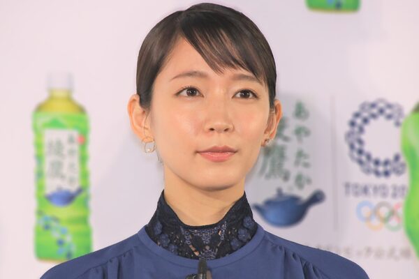 吉岡里帆 くっきりバストのタイトなドレス ファン 超絶セクシー ニコニコニュース 吉岡里帆 くっきりバストのタイトなドレス ファン 超絶セクシー ニコニコニュース