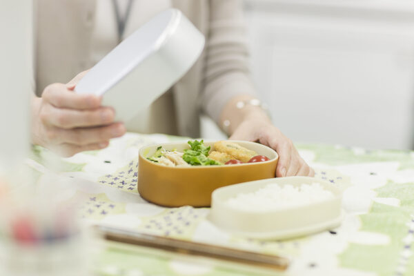 料理下手な母親 娘に初めて料理をさせたら 情けない と嘆息 ニコニコニュース