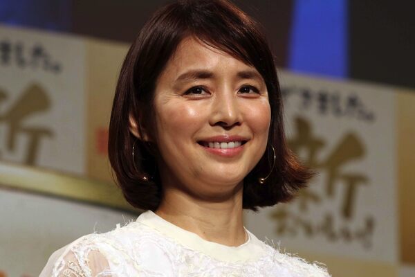 石田ゆり子 吉永小百合 天海祐希が3ショット ゆりトリオ の秘密は ニコニコニュース