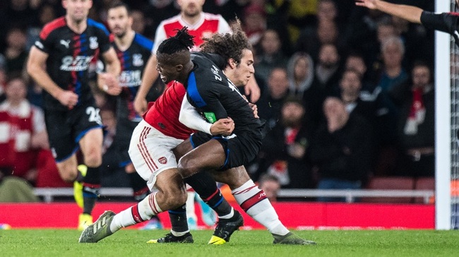 アーセナル選手の ラグビータックル なんと相手選手が評価する ニコニコニュース