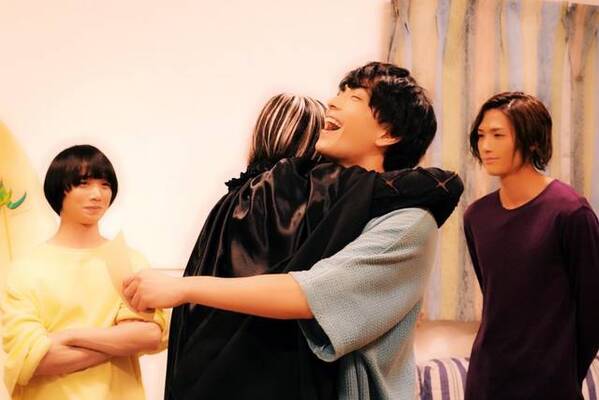 黒羽麻璃央 植田圭輔ドラマ パパ はじめました 第11話 あらすじ 場面写真をup ゲストは田村心 ニコニコニュース 黒羽麻璃央 植田圭輔ドラマ パパ はじめました 第11話 あらすじ 場面写真をup ゲストは田村心 ニコニコニュース