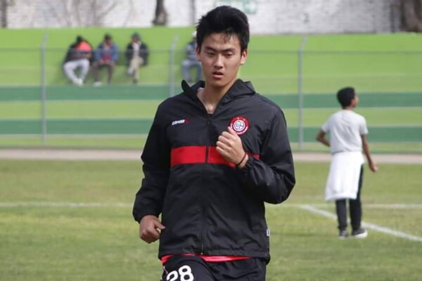 日本はレベルの高い国 東京五輪を目指す19歳日系人を直撃 いつかjリーグでも ニコニコニュース 日本はレベルの高い国 東京五輪を目指す19歳日系人を直撃 いつかjリーグでも ニコニコニュース