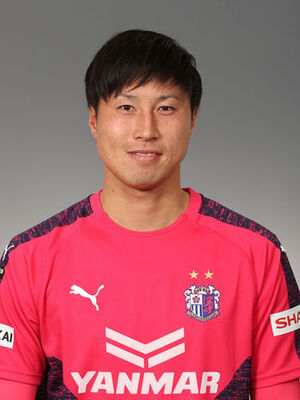 Jリーグ移籍情報 11月28日 桜軍団一筋 C大阪のdf藤本康太が引退 京都は中田監督が退任 ニコニコニュース Jリーグ移籍情報 11月28日 桜軍団一筋 C大阪のdf藤本康太が引退 京都は中田監督が退任 ニコニコニュース